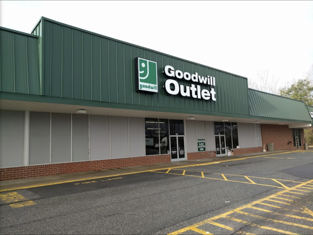 Goodwill leesville la Goodwill leesville la