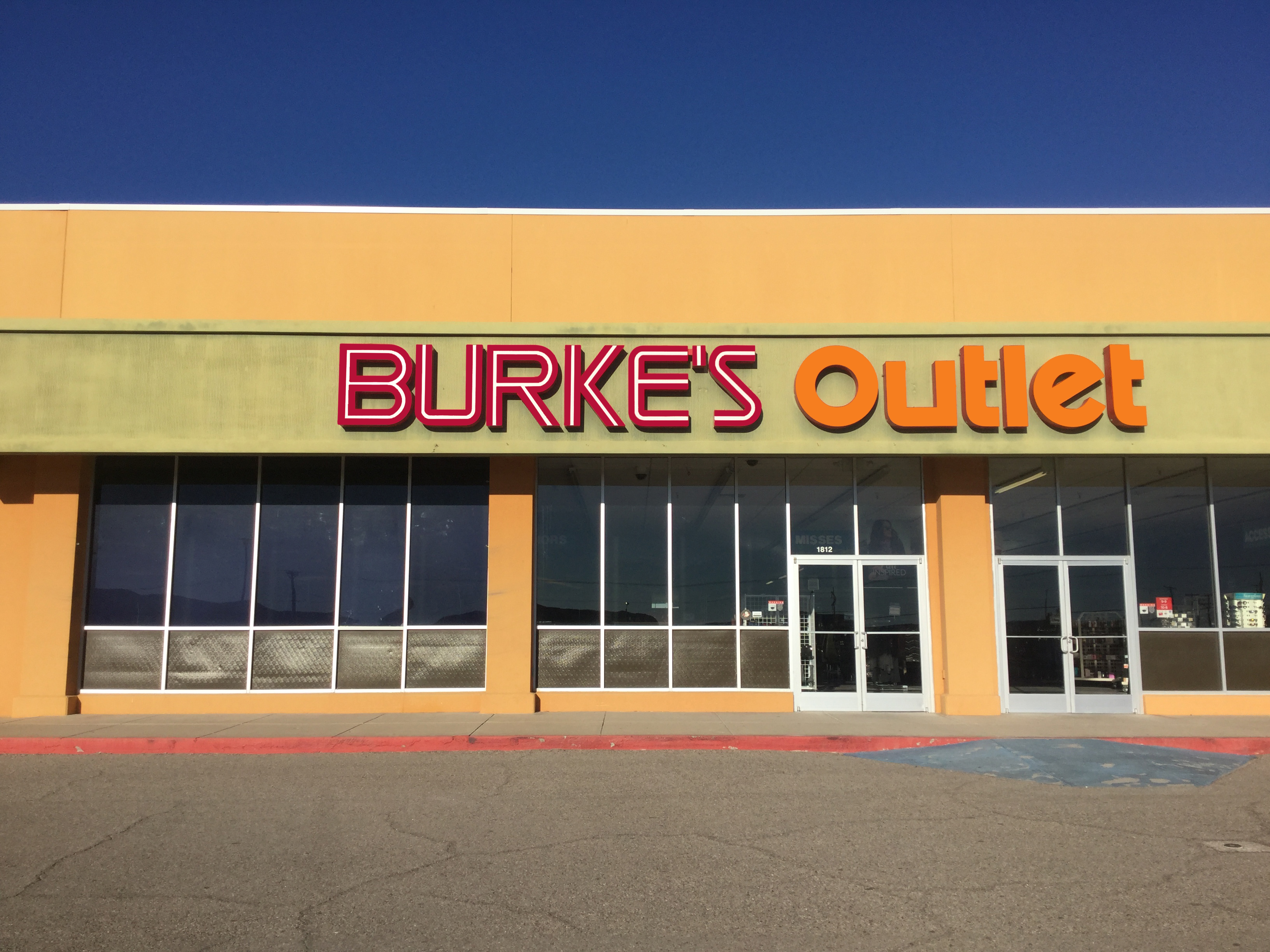 Burke's Outlet - Albanese Cormier Holdings